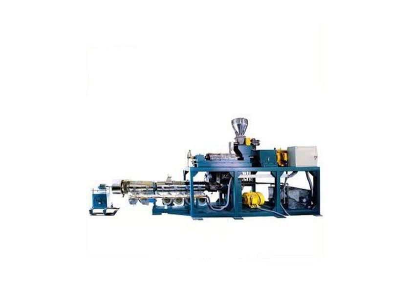 液壓翻轉式密煉機的技術革新與應用優勢-2